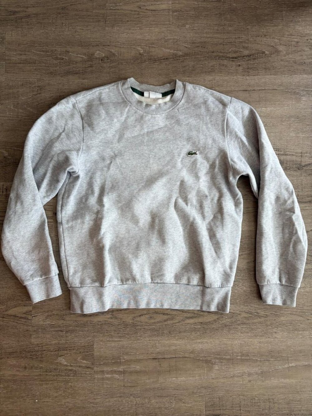 Lacoste Men’s Classic Fit Gray Crewneck Sweatshirt – Size M